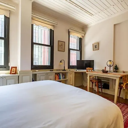 Historical House In The Peninsula Holiday home Istanbul